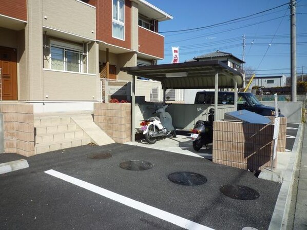 ピオニー サワグチの物件内観写真